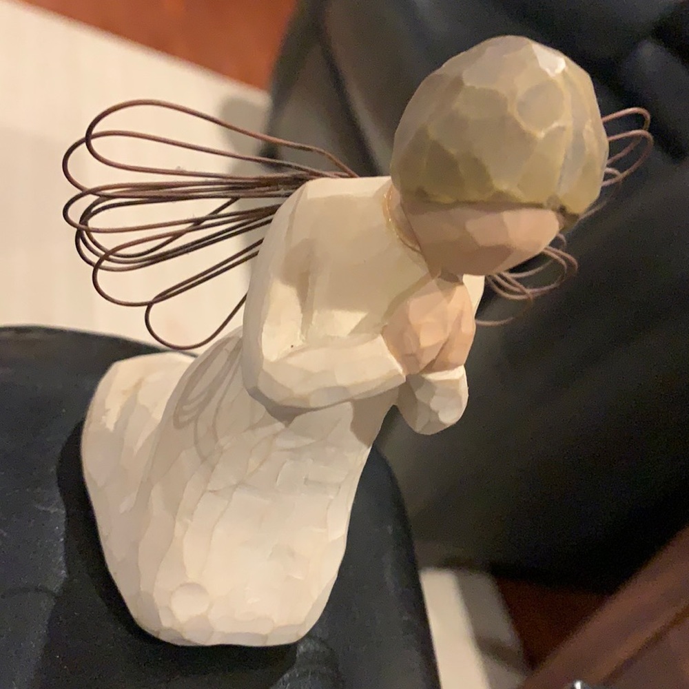 Willow Tree “angel of prayer”